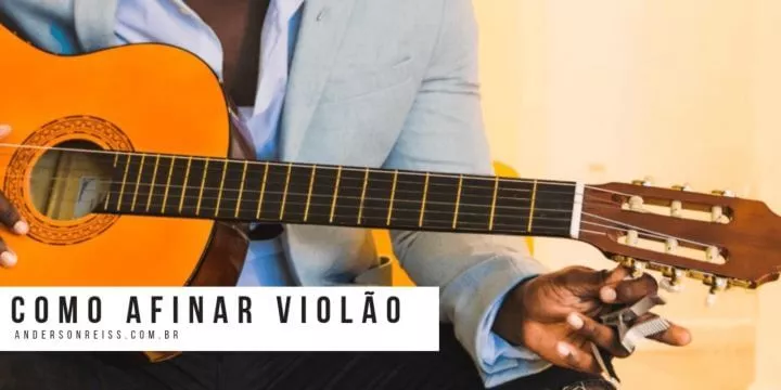 Afinar violão com celular - Como afinar violão utilizando o seu celular. Basta saber utilizar o aplicativo.
