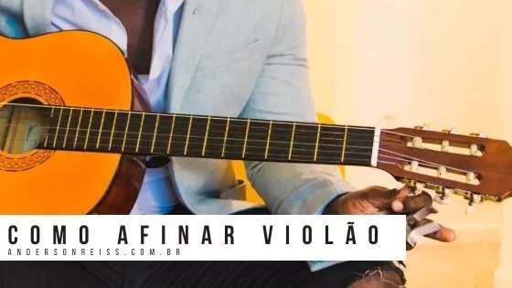 Como afinar violão com celuilar