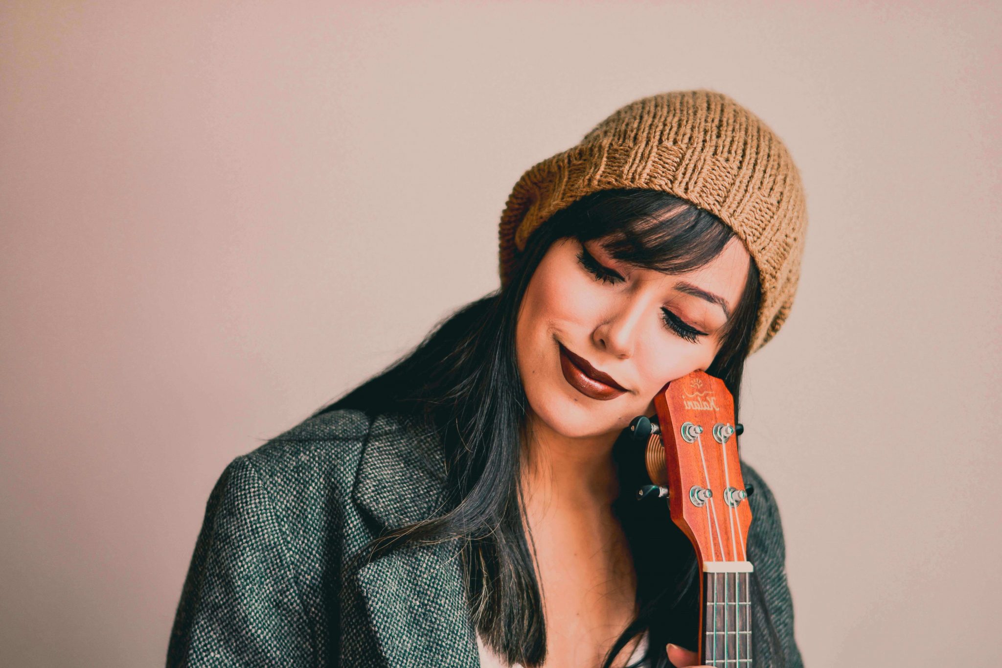 Como tocar 7 músicas fáceis para ukulele pra você aprender rápido 5