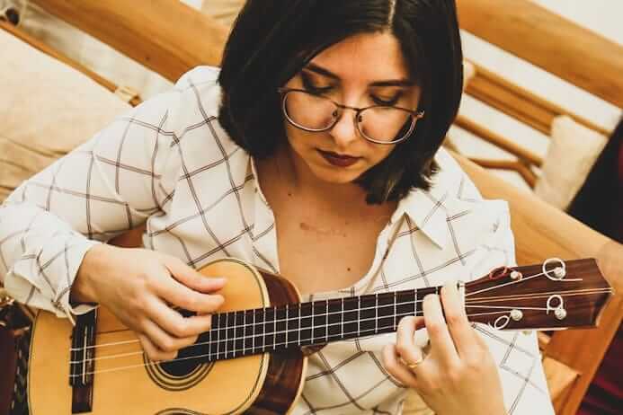 Mulheres e o ukulele: quantas você conhece? 3