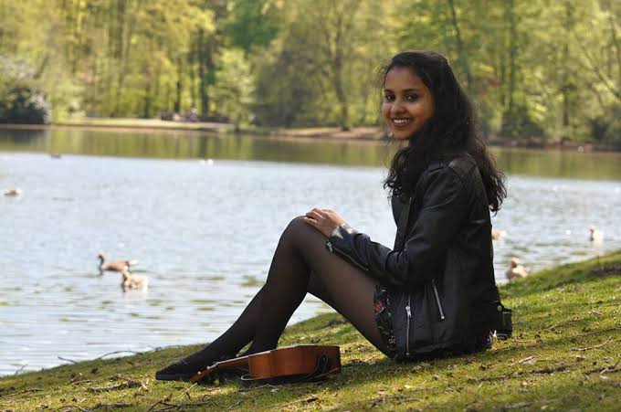 Mulheres e o ukulele: quantas você conhece? 29