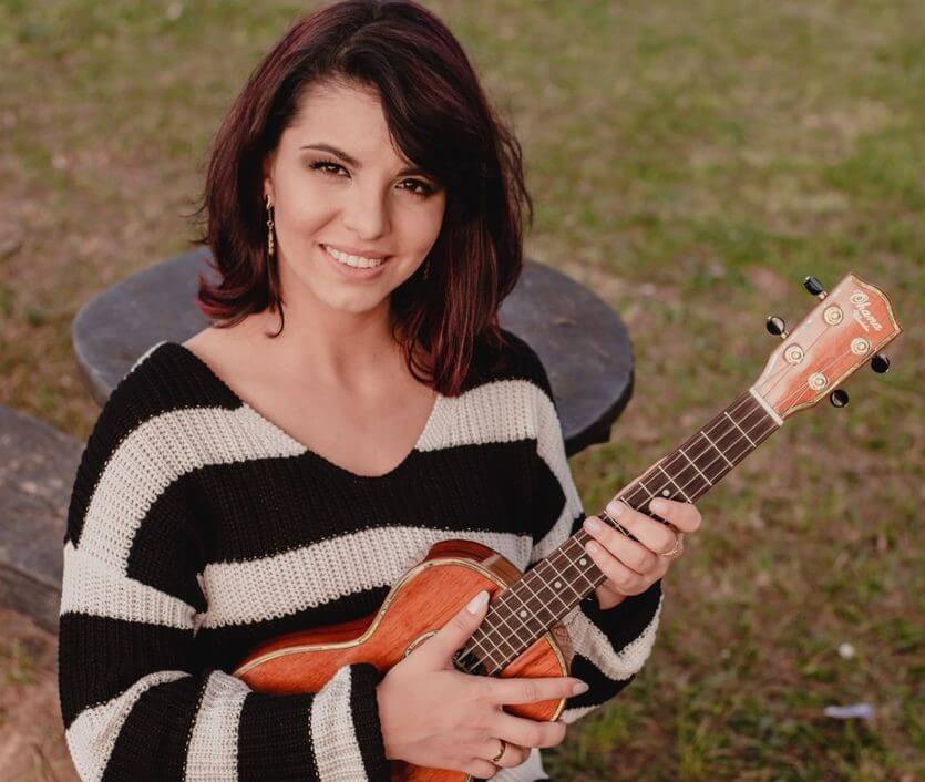Mulheres e o ukulele: quantas você conhece? 11