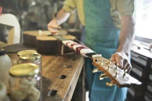 Luthier conservação do violão - conservar ukulele - Baixa umidade tempo seco